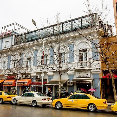 Living Hotel Tirana Rum bild